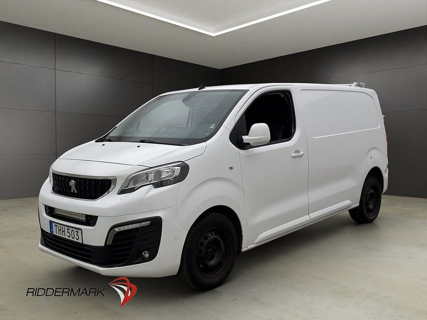 Bild 1 av Peugeot Expert Panel Van L2 Värmare Drag B-Kamera CARPLAY Moms