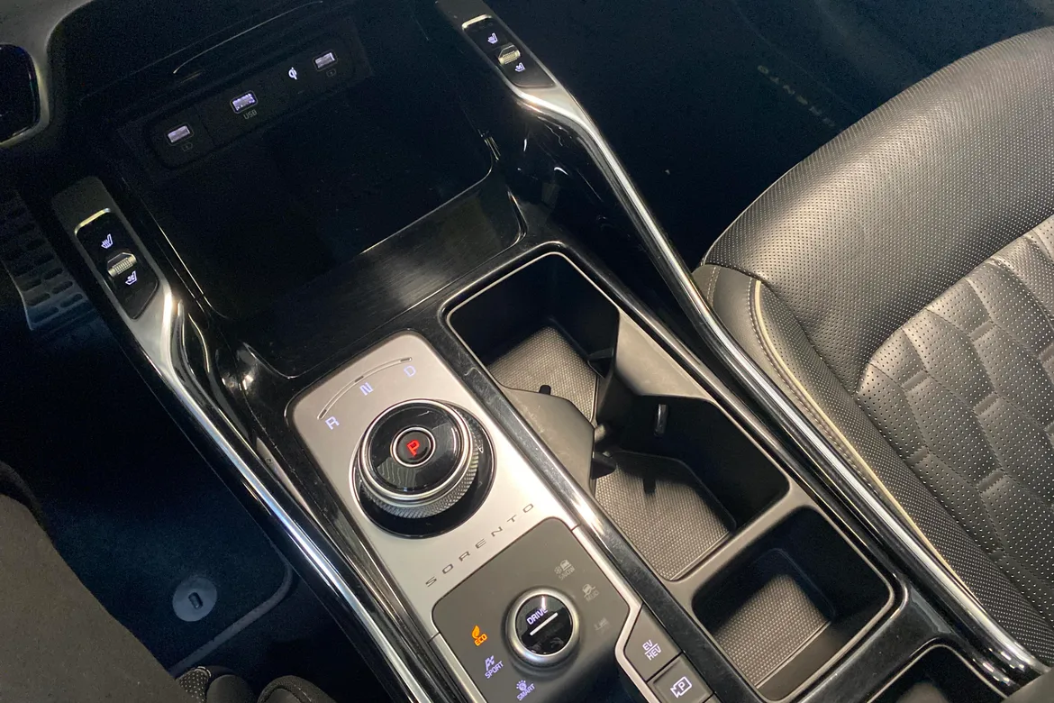 picture of a car