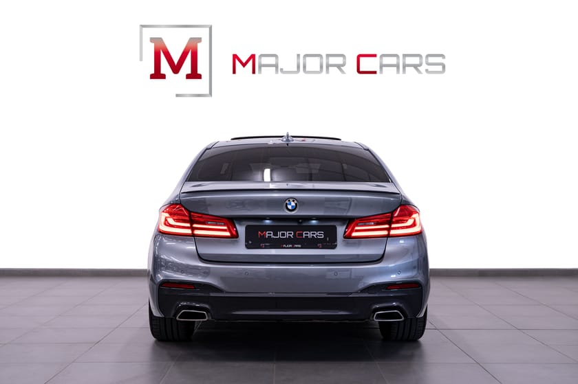 Bild 5 av BMW 540i xDrive Sedan M Sport Innovation Pano H/K Komfstol 360° HuD