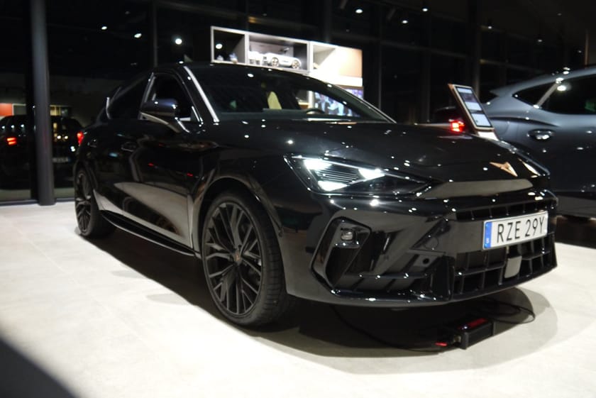 Bild 1 av CUPRA Leon 1.5 ETSI 150 HK 5-DÖRR DSG7 MILDH