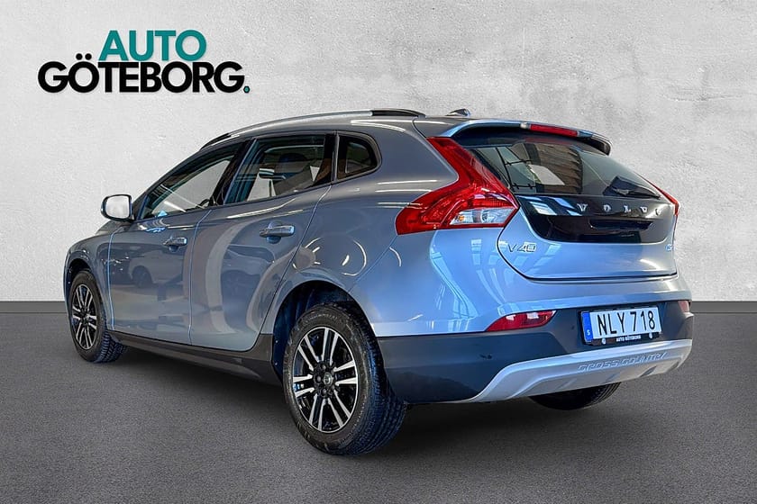 Bild 4 av Volvo V40 Cross Country D2 Momentum Fullservad Välvårdad VOC