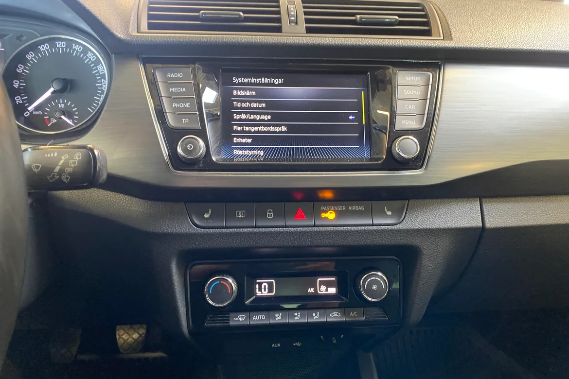 picture of a car
