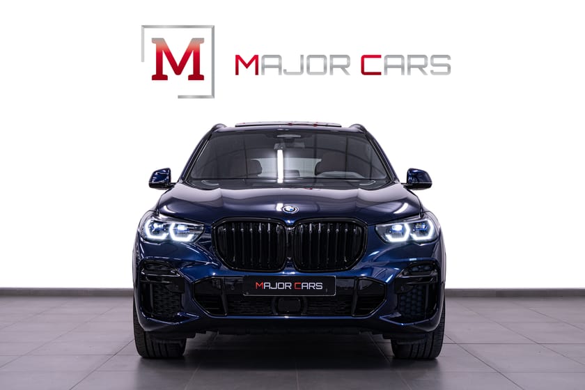 Bild 2 av BMW X5 xDrive45e iPerformance M Sport Ultimate Pano Sky B&W 22" DAP Luft-F
