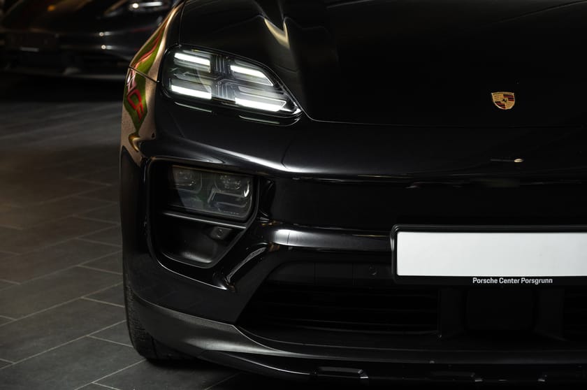 Bilde 3 av Porsche Macan 4S Pano/Pass.skjerm/Krok/Matrix/Sport-chrono/Bose/18-vei/+