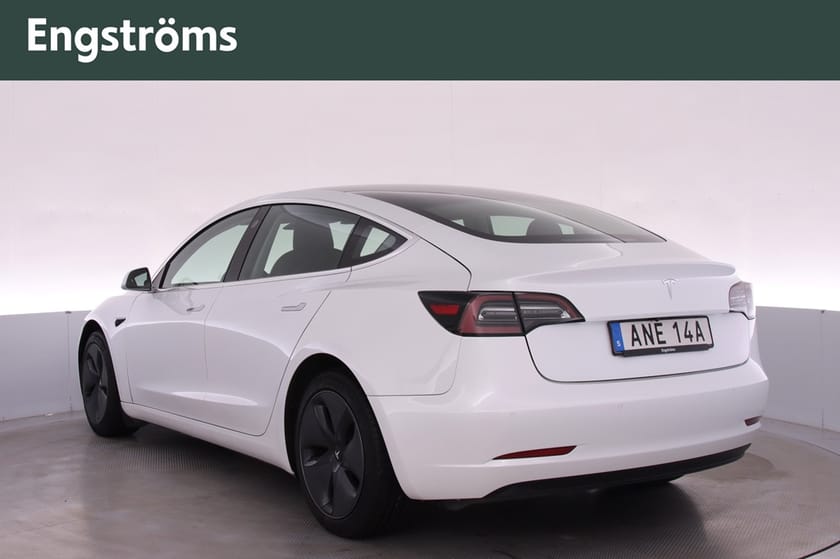 Bild 5 av Tesla Model 3 Standard Range Plus 325Hk Dragkrok/panorama