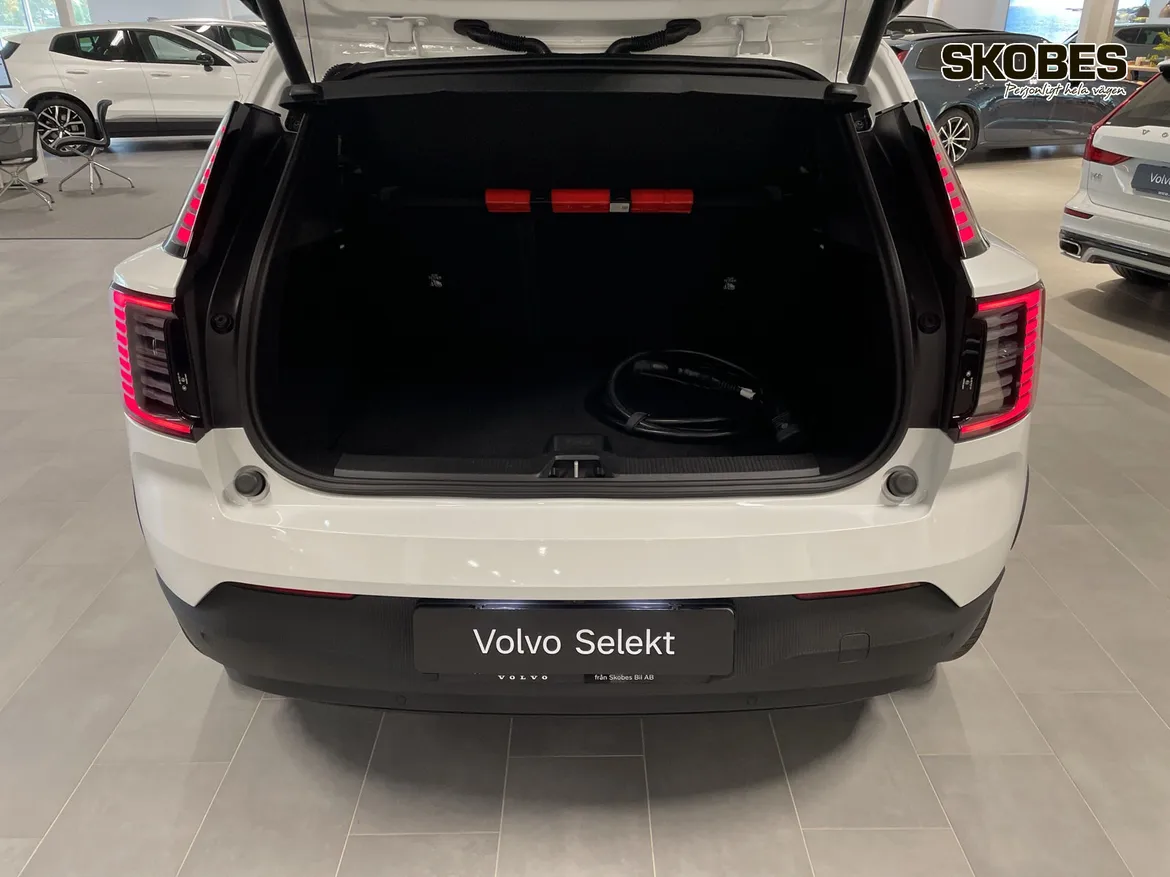 Volvo EX30 Single Motor Extended Range