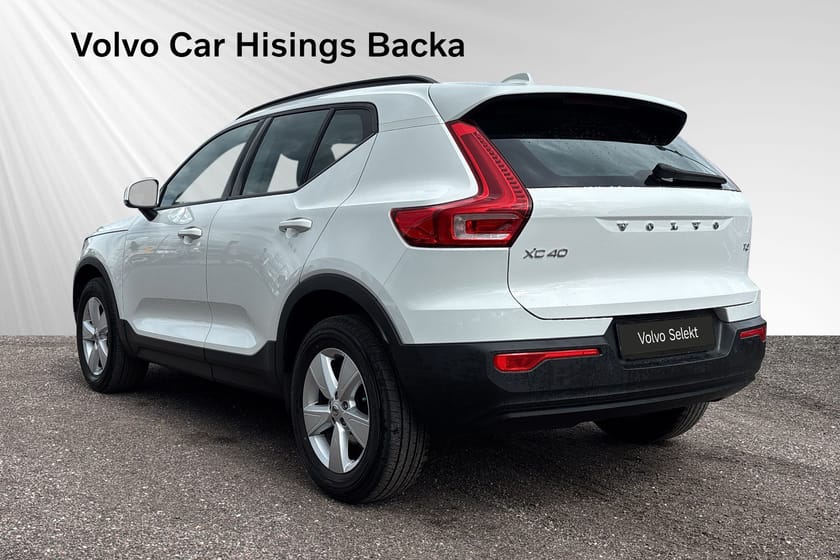 Bild 5 av Volvo XC40 T2 FWD Momentum Core | Backkamera | Värmare