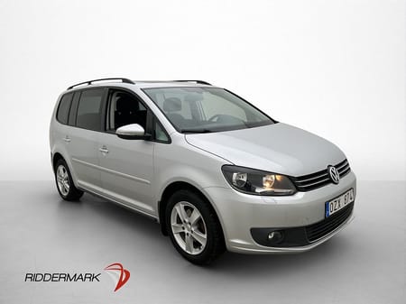 Volkswagen Touran 7-seater 1.6 TDI 105hk 7-Sits Panorama Dragkrok PDC