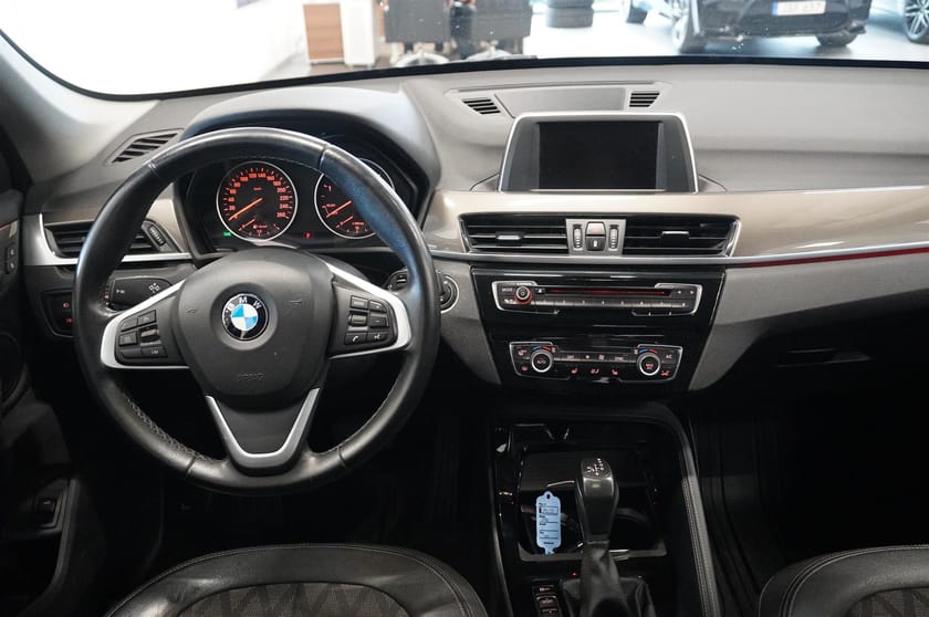 Bild 2 av BMW X1 xDrive18d xLine