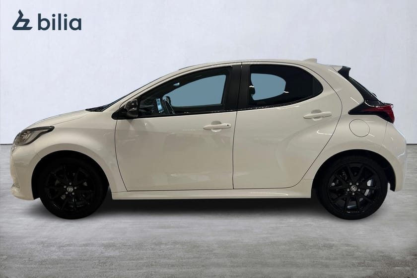 Bild 3 av Toyota Yaris Hybrid 1,5 5D Style Panorama JBL Säkerhetspaket