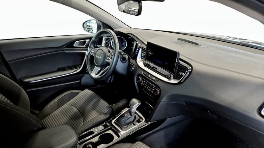 Bild 3 av Kia Ceed Sportswagon Plug-in Hybrid ACTION. GODKÄND!