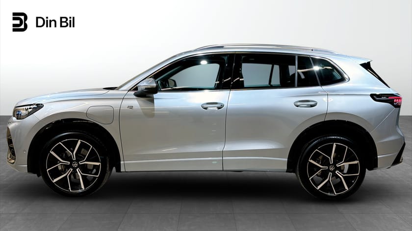 Bild 2 av Volkswagen Tiguan eHybrid DSG R-Line/Assistans/Drag