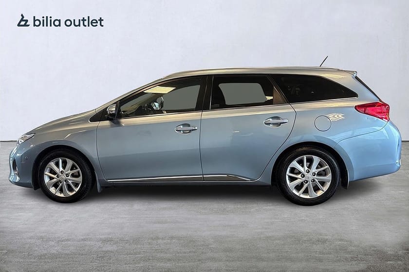 Bild 3 av Toyota Auris Touring Sports 2.0 Executive 124hk / Drag Pano Kamera