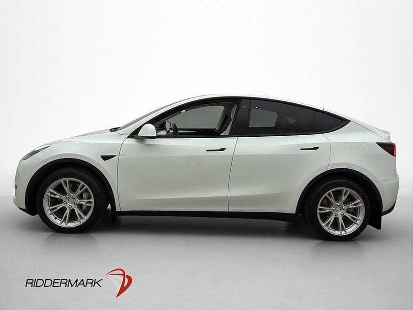 Bild 5 av Tesla Model Y Long Range AWD Ljus interiör Drag Värmepump