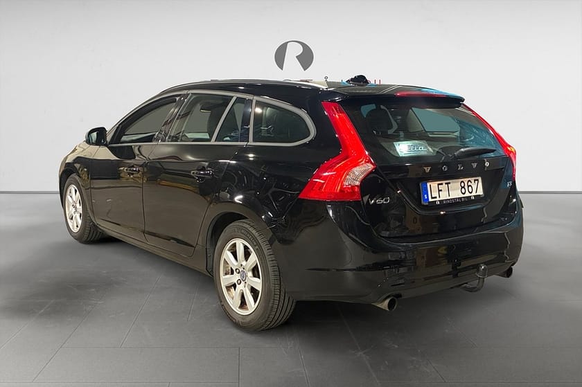 Bild 5 av Volvo V60 T3 150 HK LIMITED EDITION VOC DRAG KAMREM BYTT 976KR/ÅR