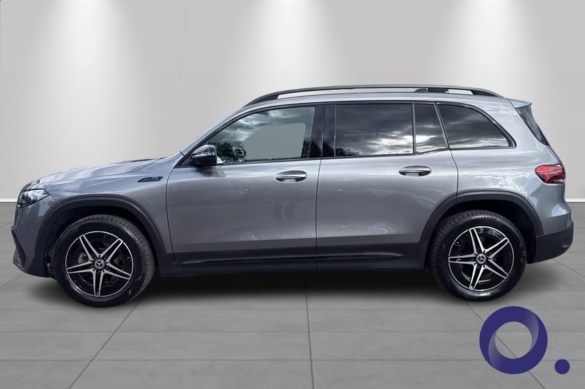 Bilde 4 av Mercedes-Benz EQB 300 4MATIC – AMG Line|7-seter | 360° Kamera | DISTRONIC |