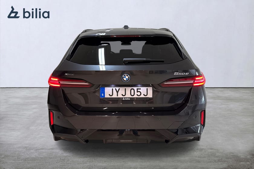Bild 4 av BMW 550e xDrive Touring M-Sport Business/Innovation/Driving Prof