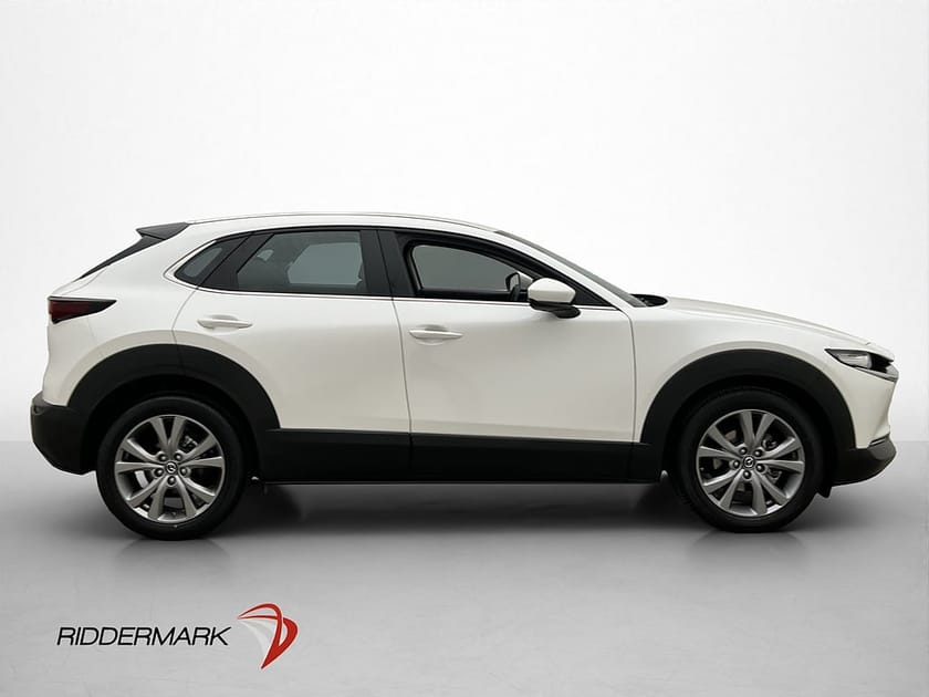 Bild 4 av Mazda CX-30 2.0 Hybrid 150hk HUD Kamera Navi CarPlay