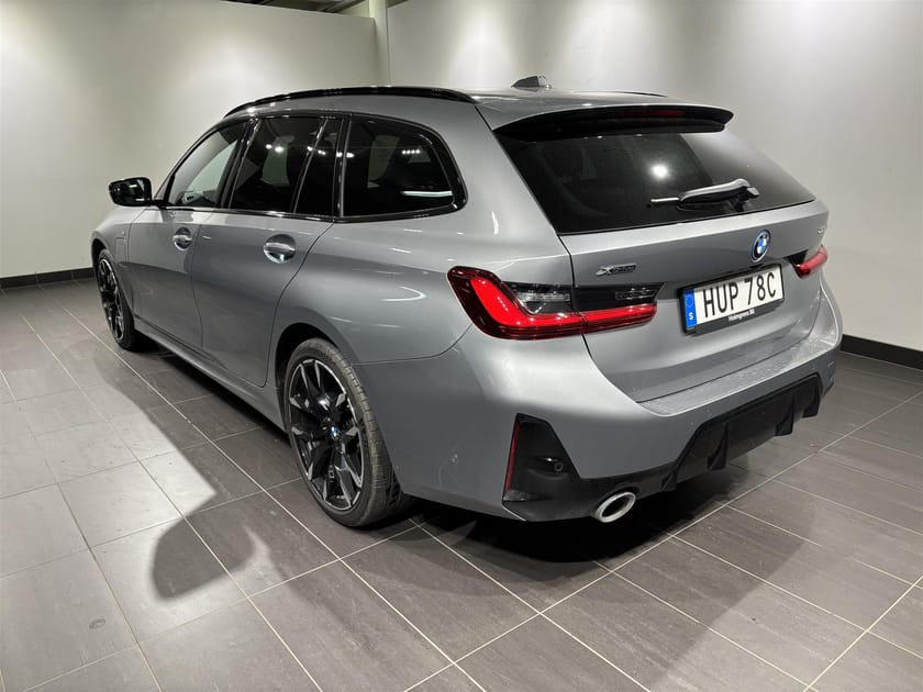 Bild 2 av BMW 330e xDrive Touring