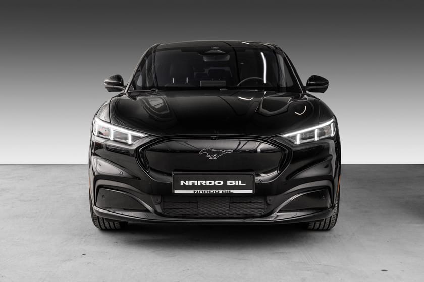 Bilde 3 av Ford Mustang Mach-E Standard Range AWD SR AWD/B&O/Pano/El.Seter/360/El.Bakluke