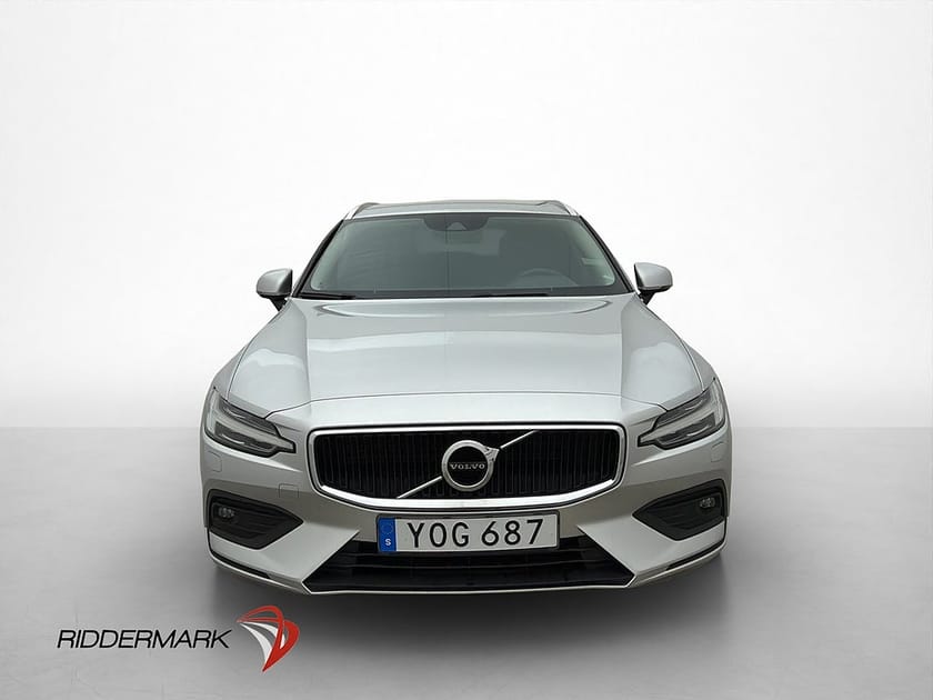 Bild 2 av Volvo V60 D4 190hk Momentum Värmare Drag Kamera CarPlay