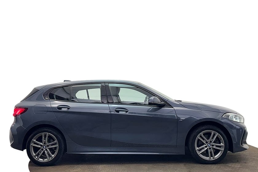 Bild 5 av BMW 118i Aut M Sport Ljuspkt Delläder P-Sens 140hk
