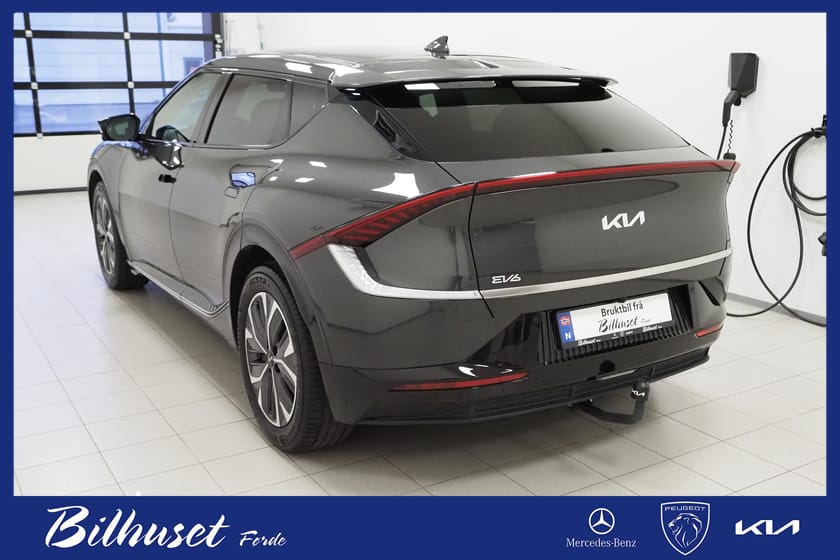 Bilde 2 av Kia EV6 Exclusive 77kWh 528KM / NORSK BIL / KROK