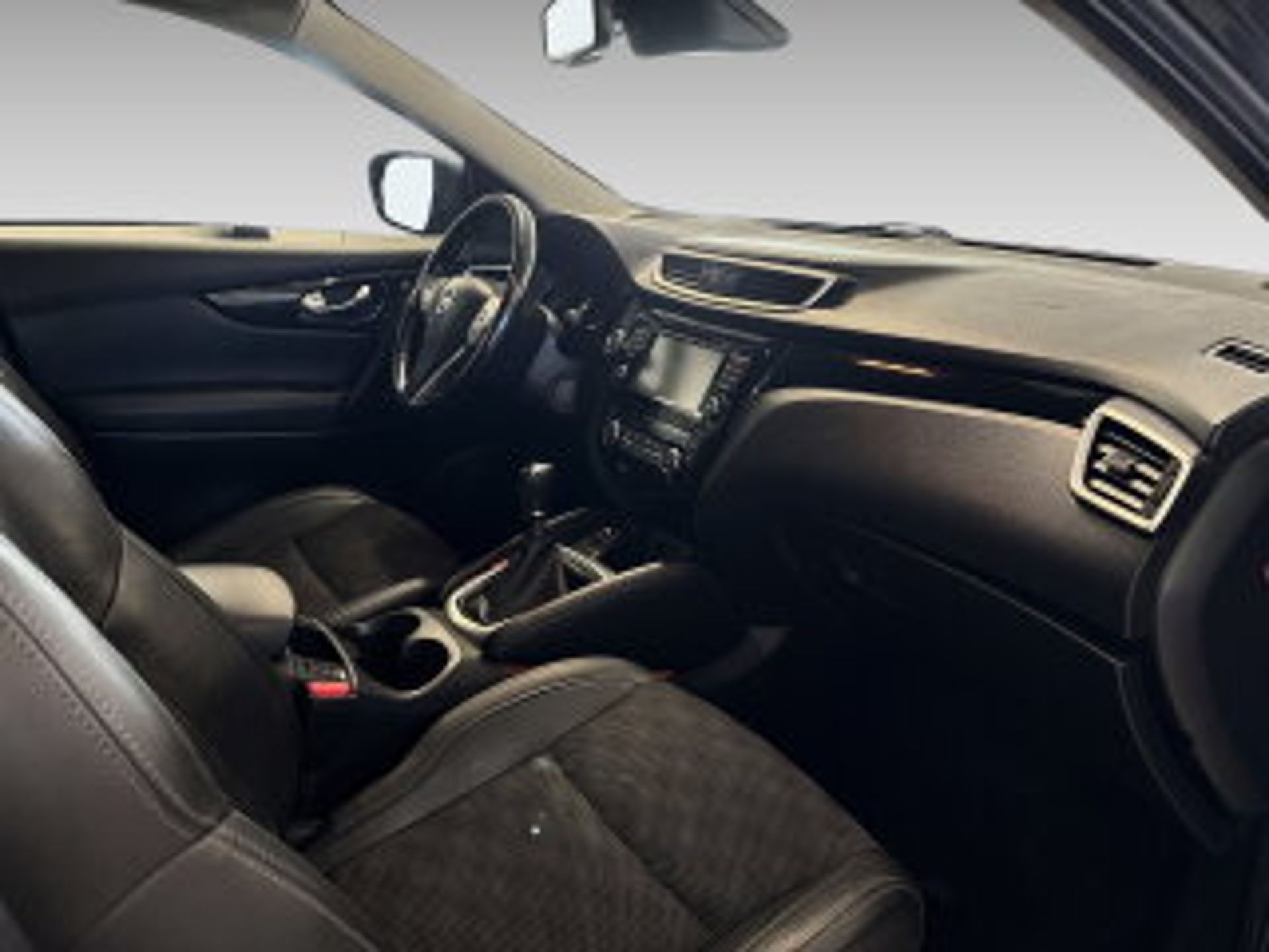 Nissan Qashqai 1,6 dCi 130hk 2015, bild 7/9