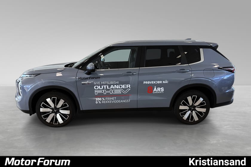 Bilde 2 av Mitsubishi Outlander PHEV Intense/ Demobil/ 4x4/ Acc/ Hud/ Yamaha/ CarPlay/ +++