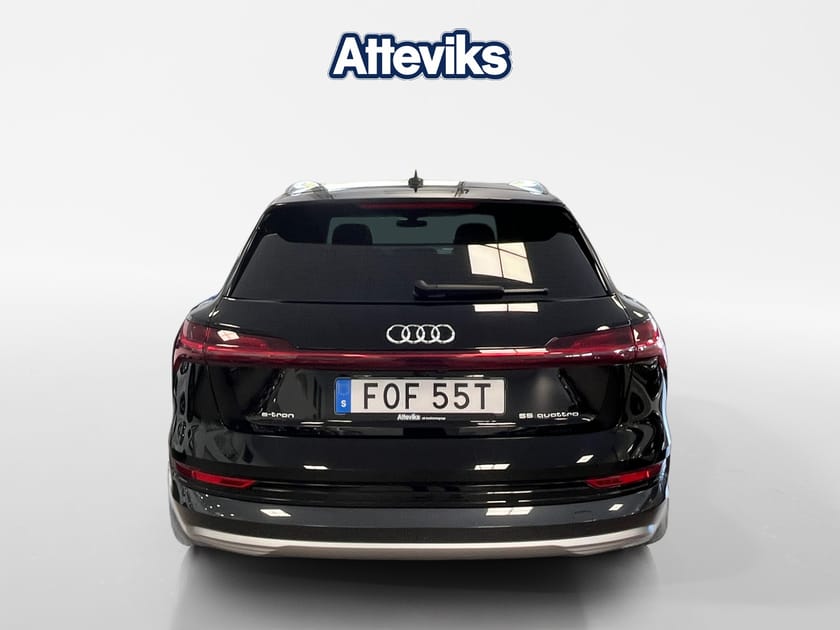 Bild 4 av Audi e-tron 55 quattro 408hk Proline *Elstolar  fram/Drag/Kame