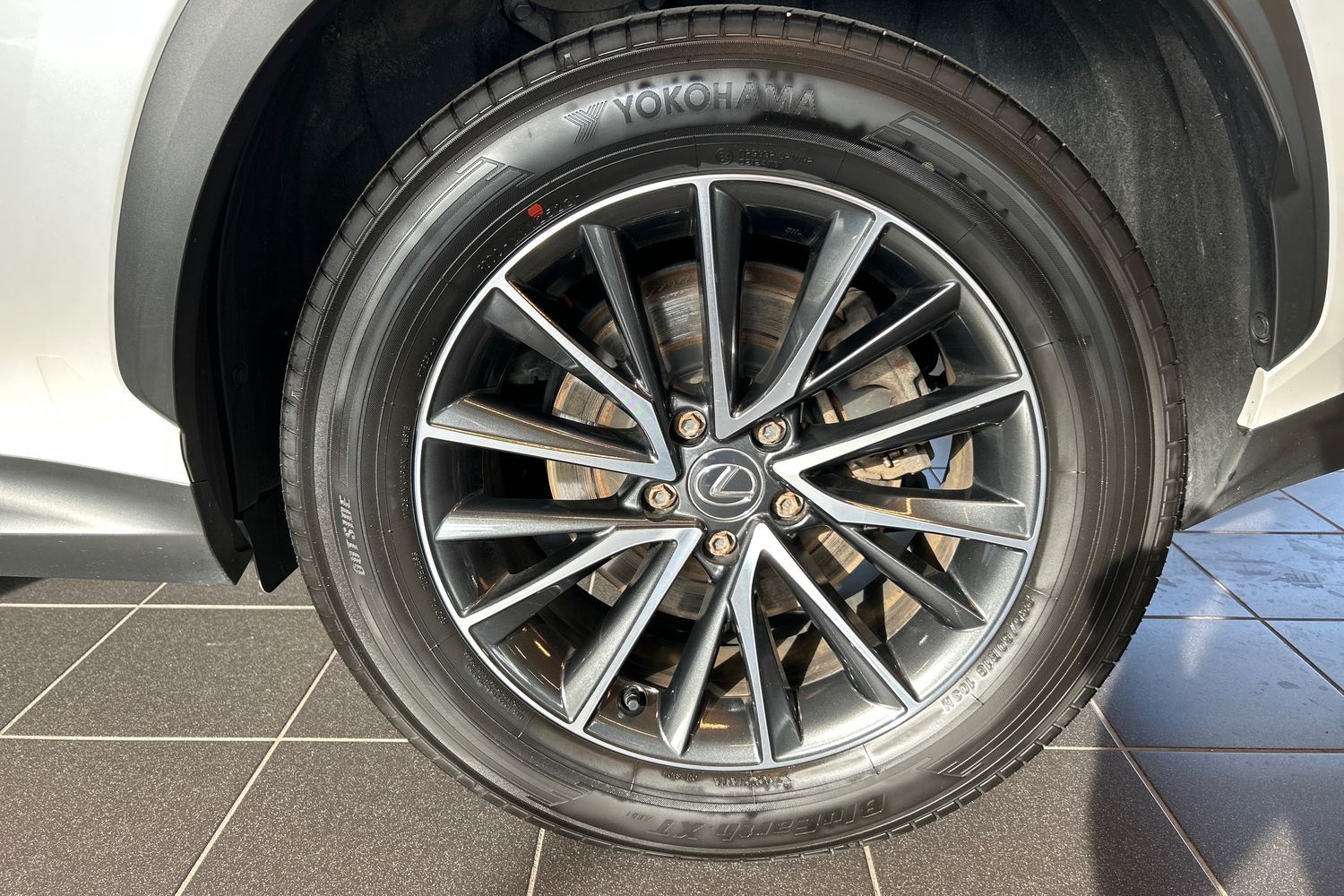 Lexus NX 450h+ E-CVT, 309hp, 2023