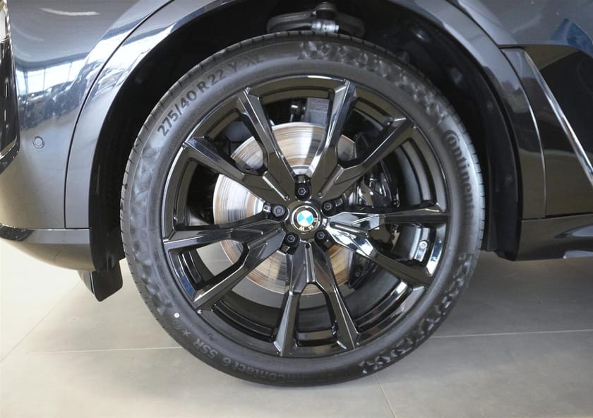 Bild 3 av BMW X7 xDrive40d M Sport Pro Värmare DA Pro B W