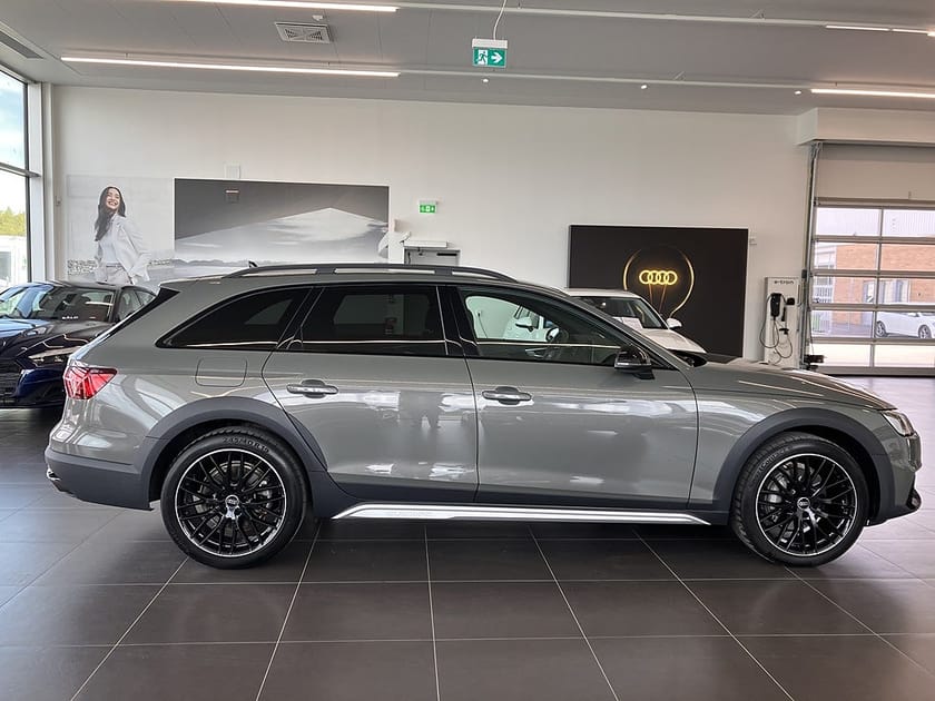 Bild 3 av Audi A4 allroad quattro 40 TDI 204hk Black EDT