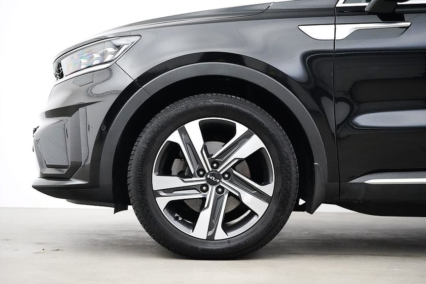 Bild 2 av Kia Sorento PHEV / 265 hk / Advance Plus / Pano / BOSE / Drag