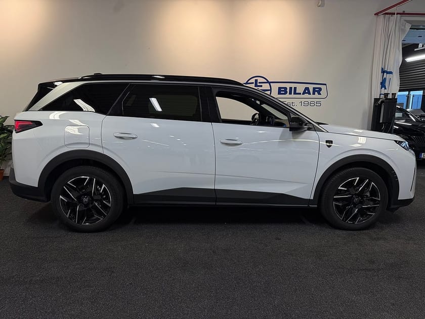 Bild 2 av Peugeot 5008 Hybrid 145