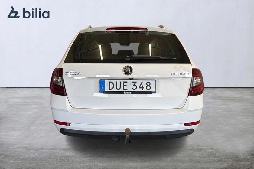 Bild 5 av Škoda Octavia Kombi STYLE TSI 150 DSG *Drag, värmare, Canton*