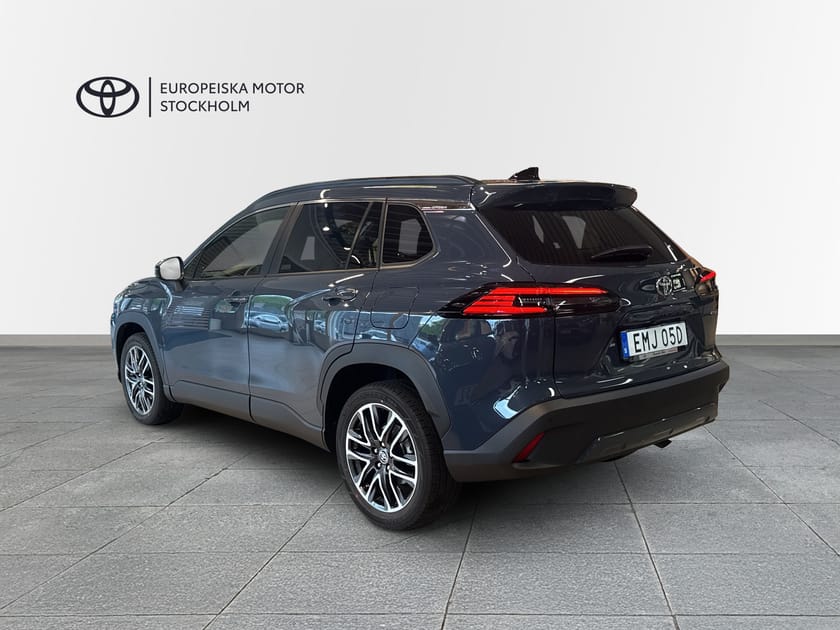 Bild 2 av Toyota Corolla Cross Hybrid 1,8 STYLE - MOMS/ELBAGAGELUCKA
