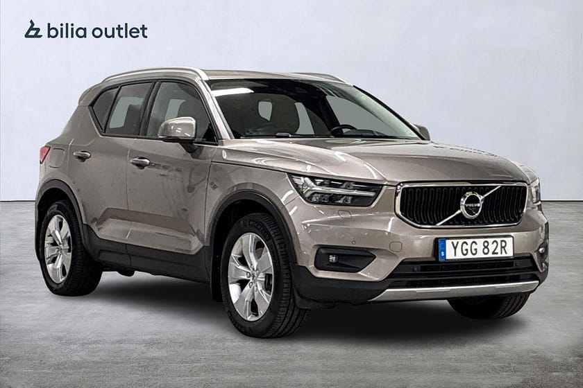 Bild 4 av Volvo XC40 B4 AWD Bensin Momentum Adv SE 197hk Navi Drag H/K 360°