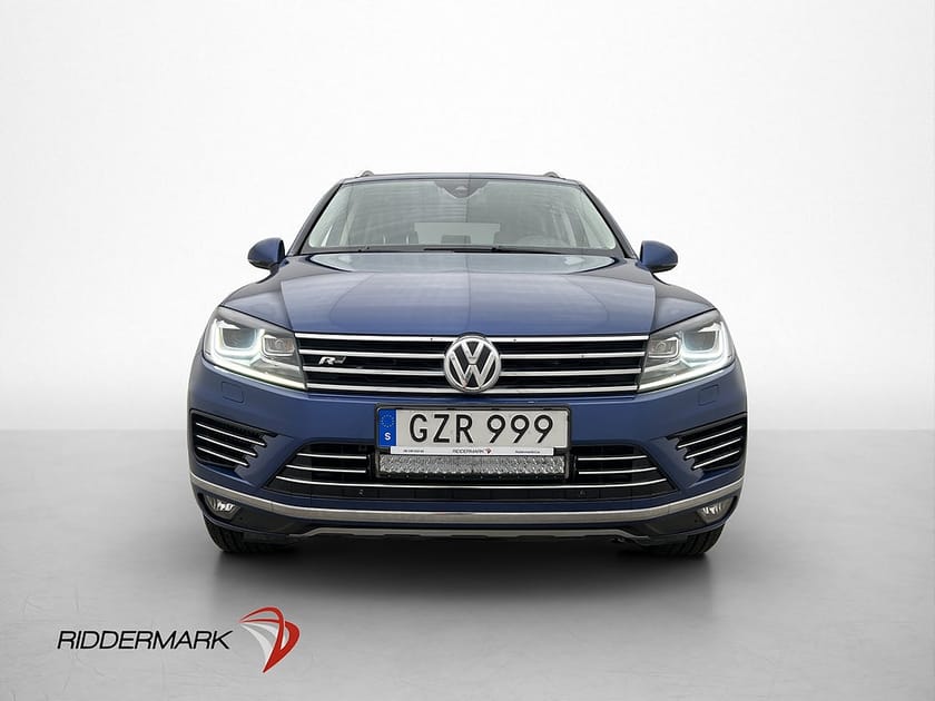 Bild 2 av Volkswagen Touareg V6 262hk 4M R-Line Kamera Värm Skinn Drag