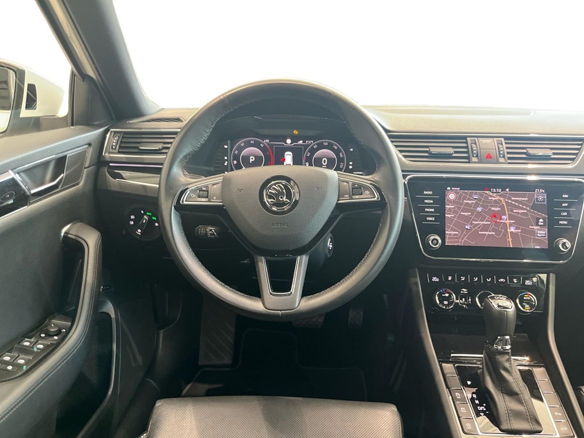 Škoda Škoda Superb Kombi — bild 9