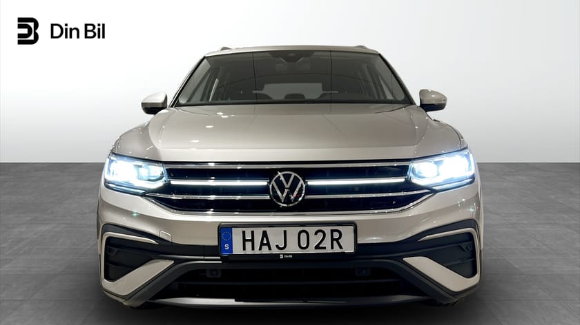 Bild 4 av Volkswagen Tiguan Allspace 7-sätes TSI150 DSG Harman/Ergo/Drag/7sits/Keyless