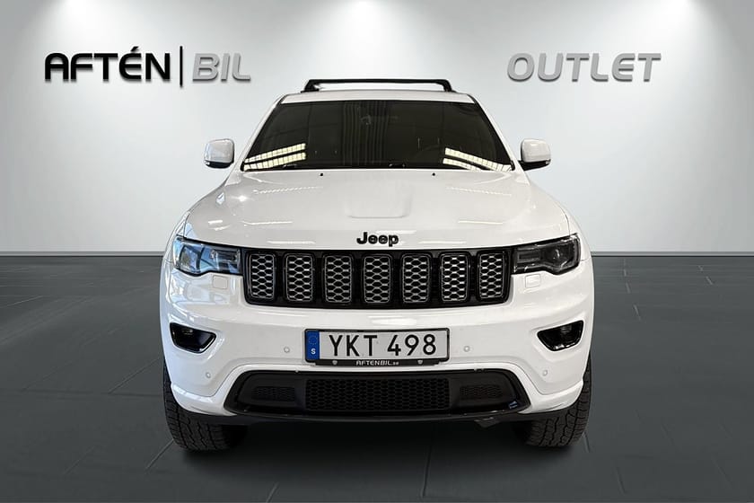 Bild 3 av Jeep Grand Cherokee 3.0 V6 CRD 4WD 250hk Night Eagle Dragkrok Keyless Höjd!