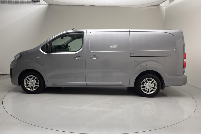 Bild 2 av Peugeot Expert Utökad Last Skåp (177hk) L3 Värmare Drag Backkamera