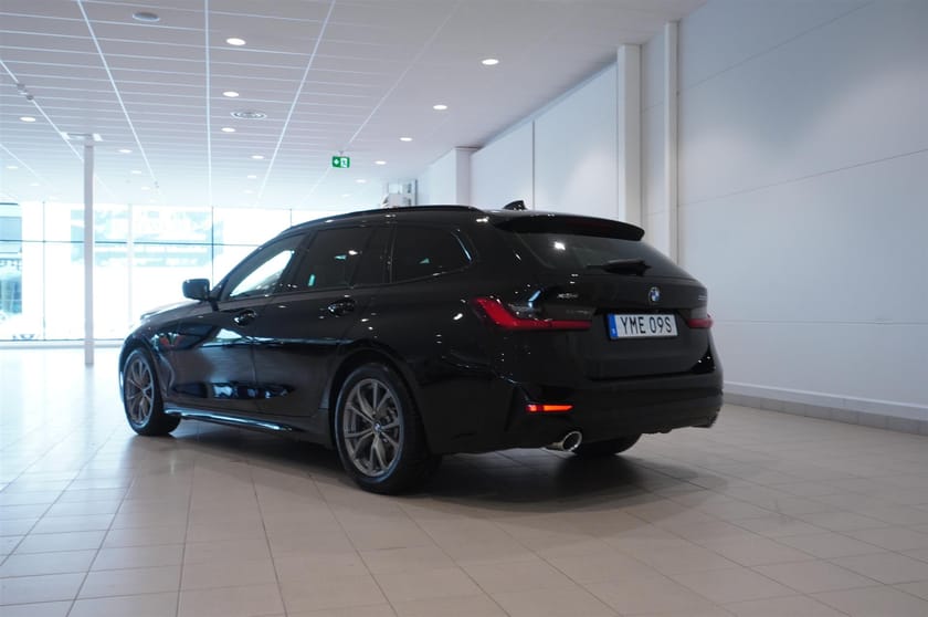 Bild 4 av BMW 330e xDrive Touring Sport Drag Fartpilot Läder HiFi 292hk