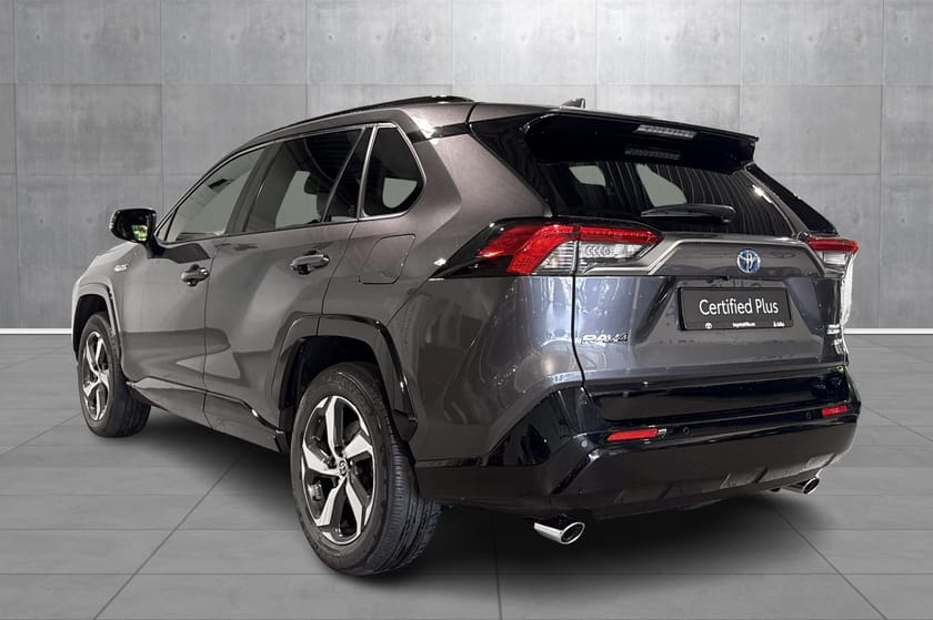 Bilde 3 av Toyota RAV4 Plug-in Hybrid Active Tech / AWD / Velholdt / 1 eier