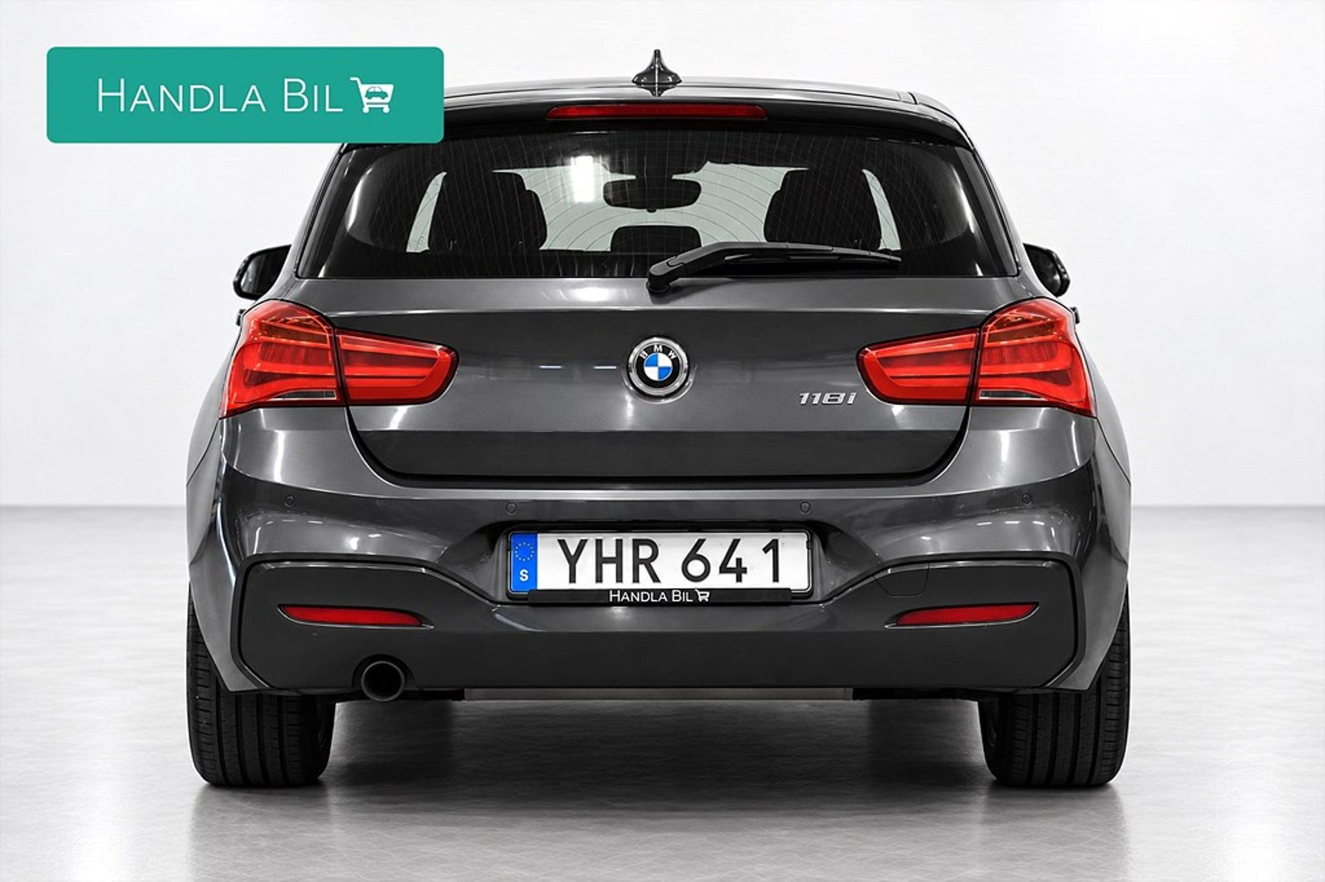 BMW 118 2017, kuva 6/10