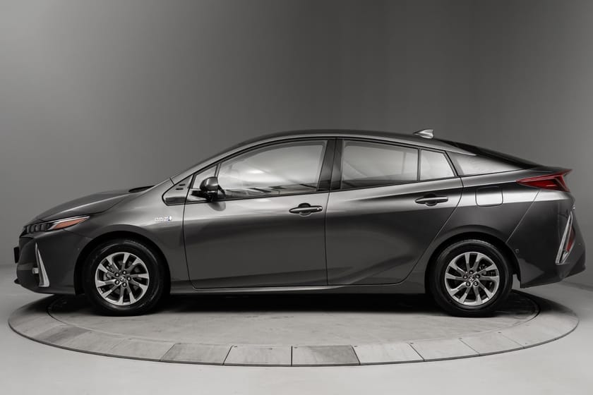Bilde 2 av Toyota Prius Plug-in Hybrid 1,8 VVT-i PHEV Executive
