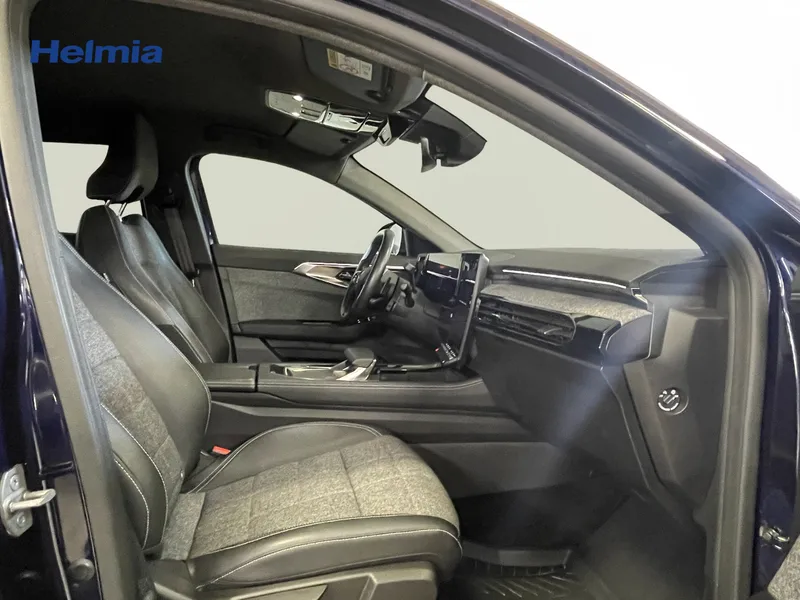 Bild 13 av 15 – Renault Espace E-TECH 200 Techno A