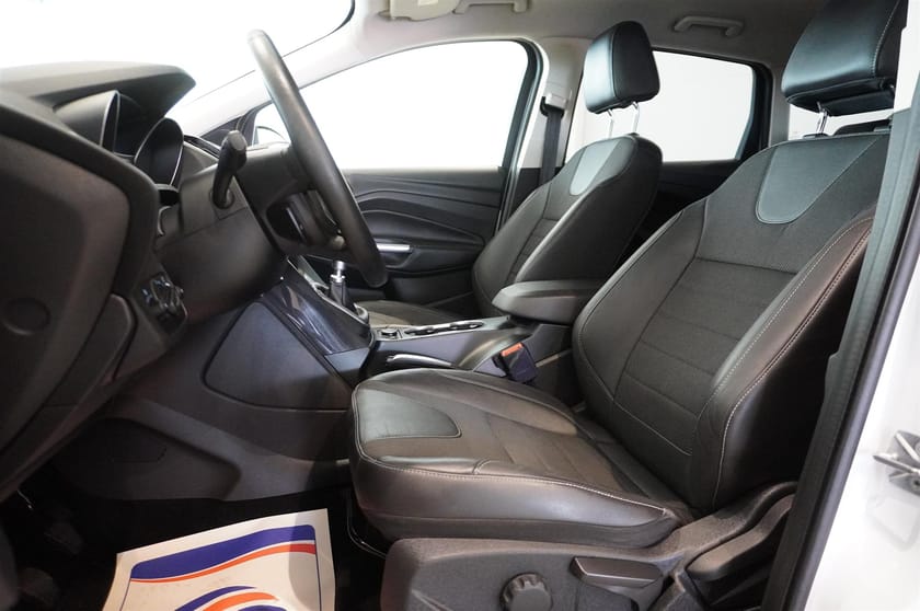 Bild 5 av Ford Kuga 1.6 EcoBoost Titanium 150hk