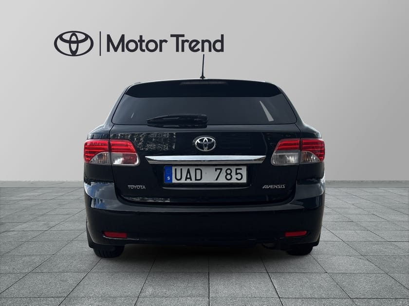 Bild 4 av Toyota Avensis Kombi 1.8 B2 S+V-hjul Drag